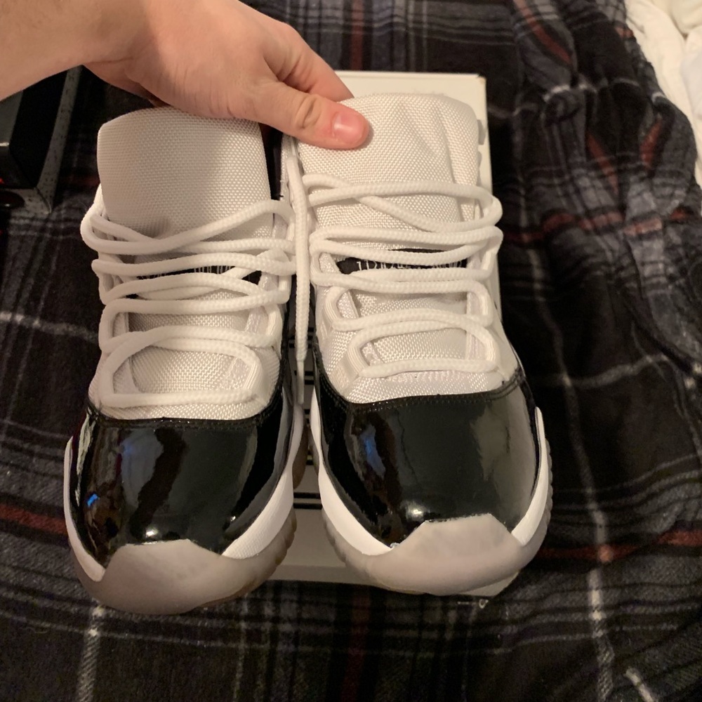 Jordan Concord 11s sz 8.5 Men